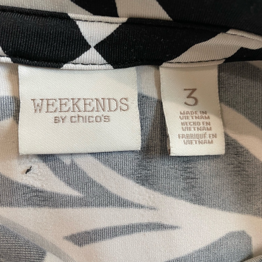 Chico's Monochrome Patterned Blouse black - Picture 4 of 5